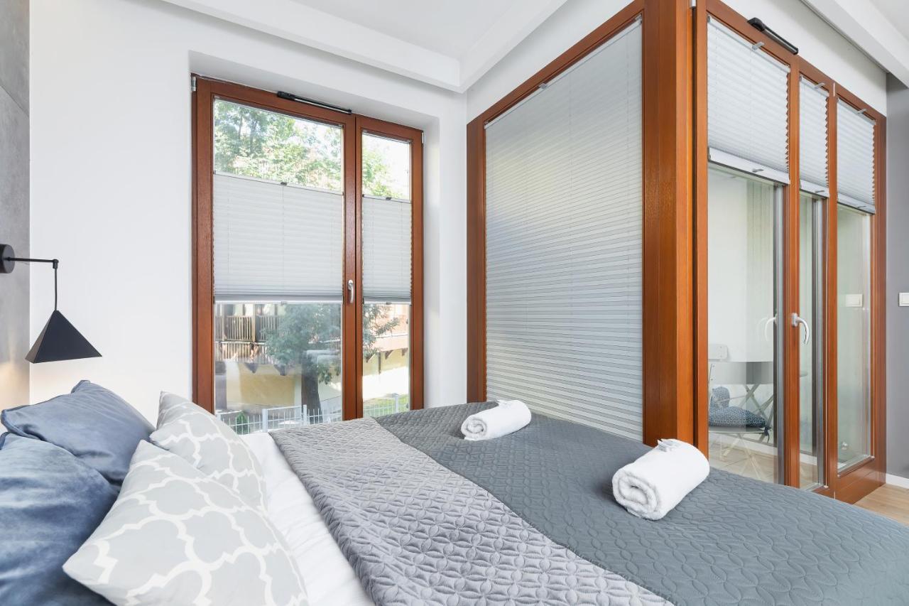 Apartments Harmonica Trynitarska By Noclegi Renters Krakow Bagian luar foto
