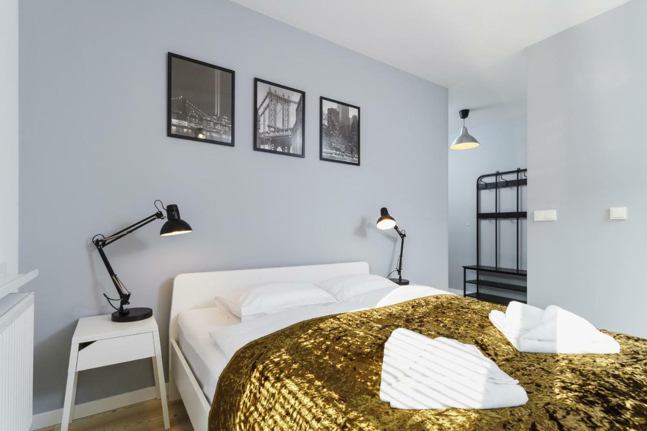 Apartments Harmonica Trynitarska By Noclegi Renters Krakow Bagian luar foto