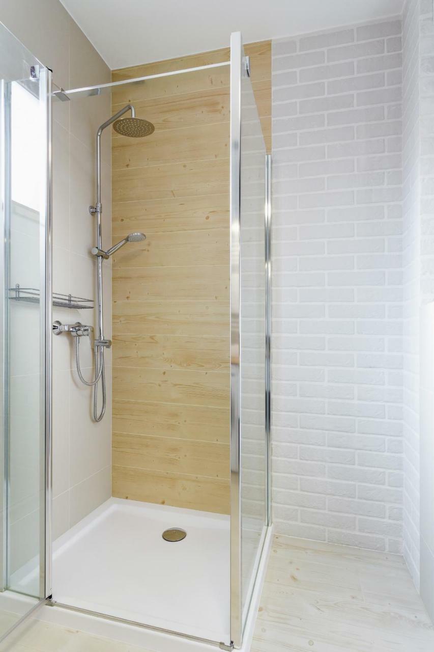 Apartments Harmonica Trynitarska By Noclegi Renters Krakow Bagian luar foto