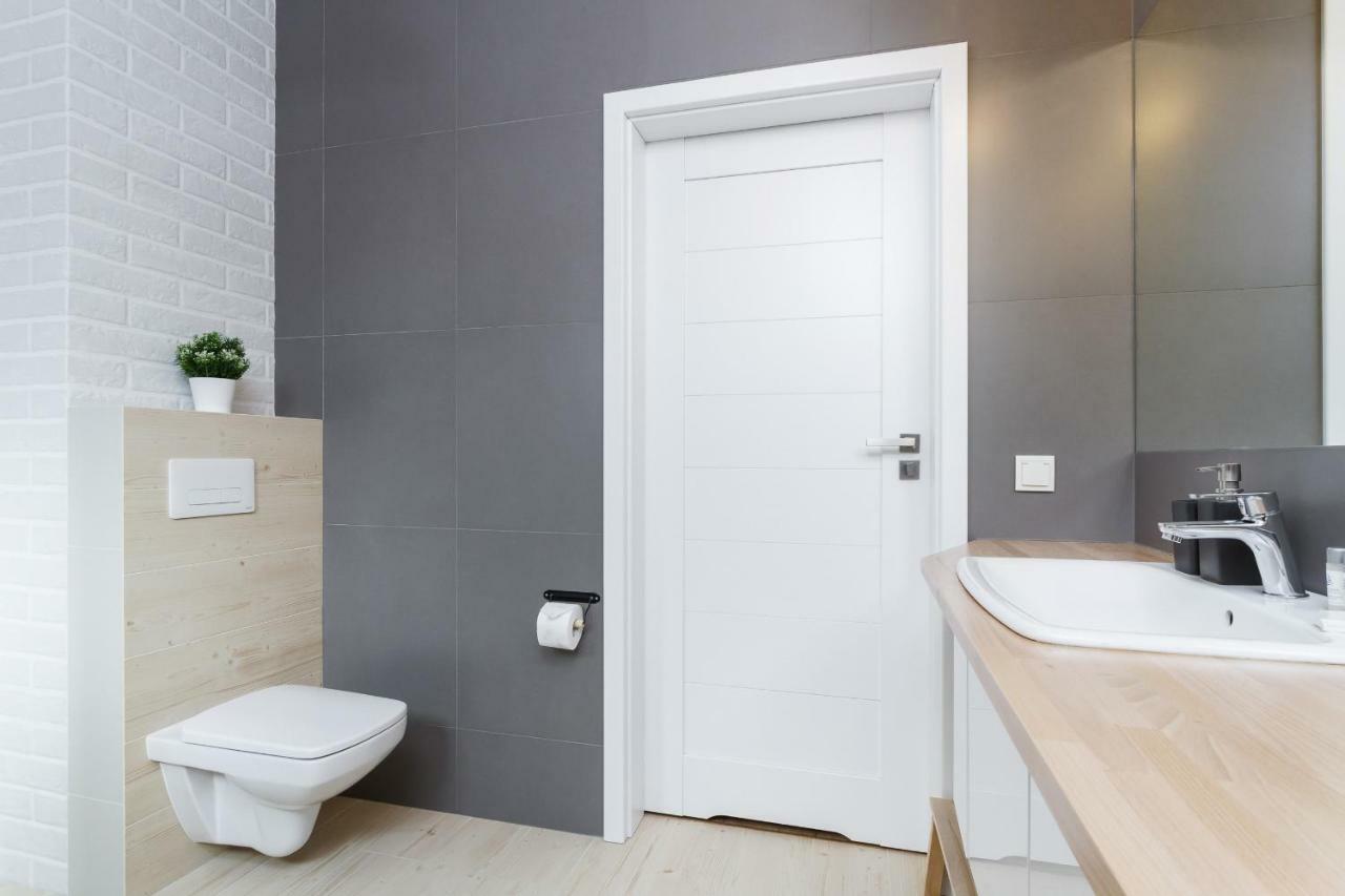 Apartments Harmonica Trynitarska By Noclegi Renters Krakow Bagian luar foto